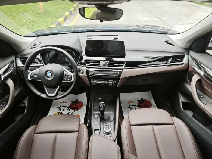 BMW X1 2020 Model sDrive25Li Leading Model – фото 10