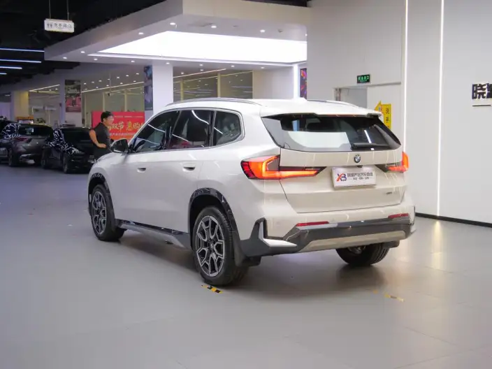 BMW X1 2023 Model sDrive25Li X Design Set – фото 5