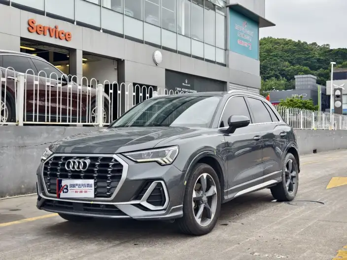 AUDI Q3 2020 Model 35 TFSI Fashion Dynamic Model – фото 1