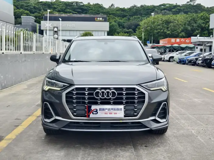 AUDI Q3 2020 Model 35 TFSI Fashion Dynamic Model – фото 2