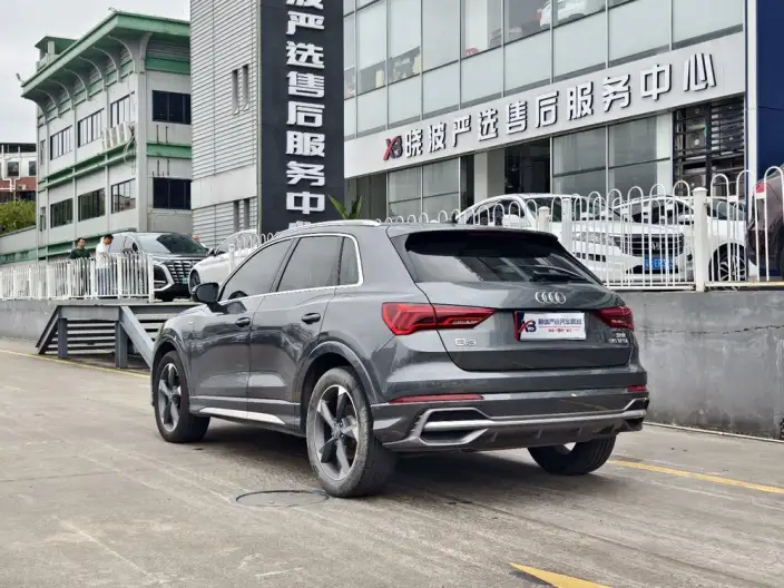 AUDI Q3 2020 Model 35 TFSI Fashion Dynamic Model – фото 4