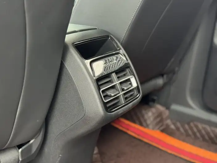 Volkswagen Tiguan L 2024 Model Pro 330TSI 2WD Zhixing Edition – фото 9
