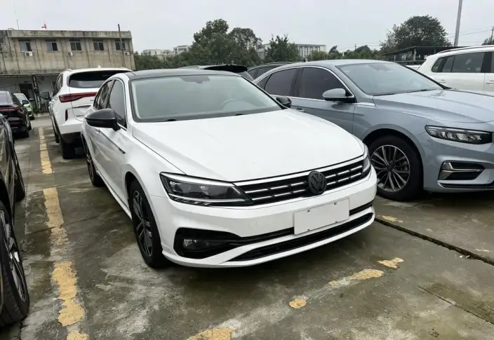 Volkswagen Lamando 2021 Model Facelift 280TSI DSG Comfort Edition – фото 3