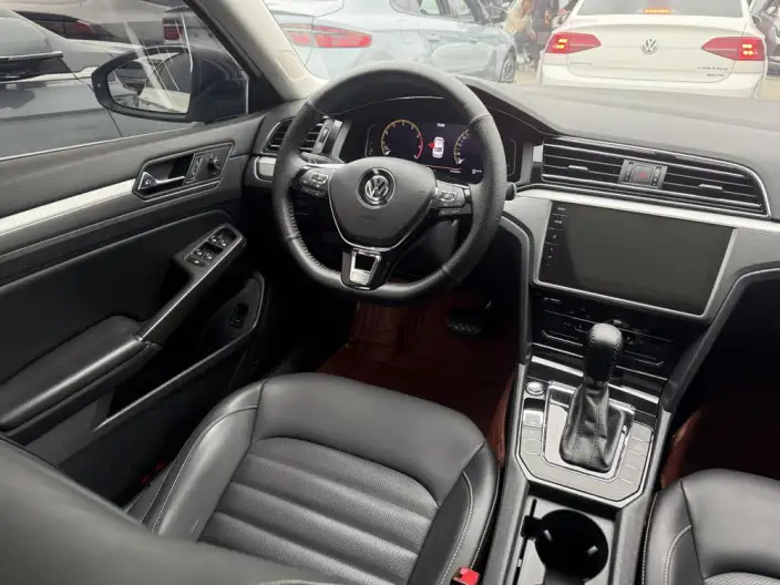 Volkswagen Lamando 2021 Model Facelift 280TSI DSG Comfort Edition – фото 8