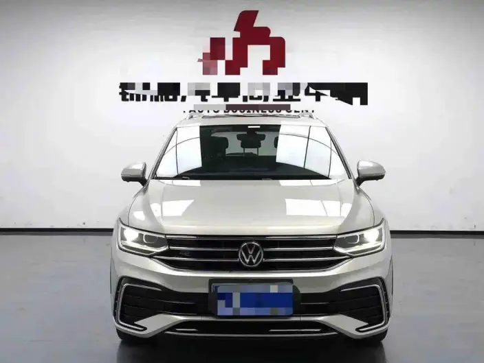 Volkswagen Tiguan L 2022 Model 330TSI Automatic 2WD R-Line Enjoy the version more – фото 2