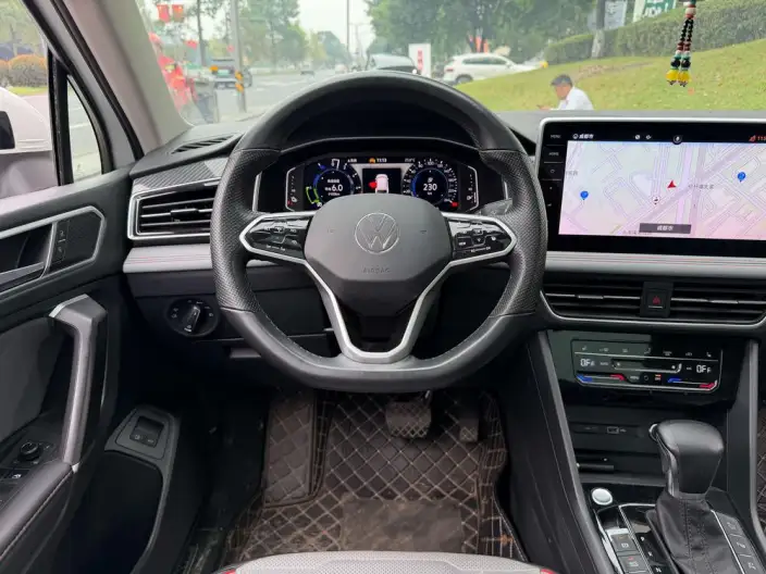 Volkswagen Tiguan L PHEV 2022 Model 430PHEV Plug-in hybrid Ultimate Edition – фото 9
