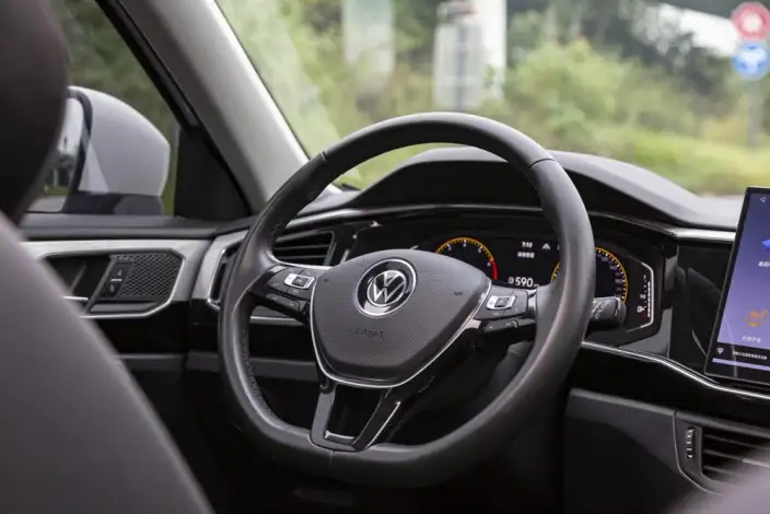 Volkswagen Tayron 2021 Model 330TSI 2WD Luxury Zhilian Edition Plus – фото 10