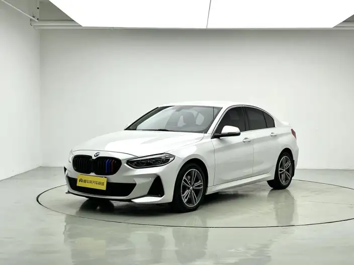 BMW 1 Series 2021 Model Facelift 120i M Sports Edition – фото 1