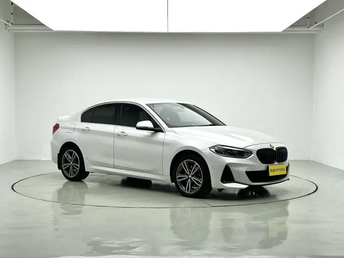 BMW 1 Series 2021 Model Facelift 120i M Sports Edition – фото 3