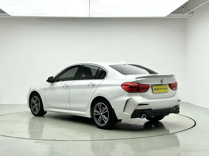 BMW 1 Series 2021 Model Facelift 120i M Sports Edition – фото 5
