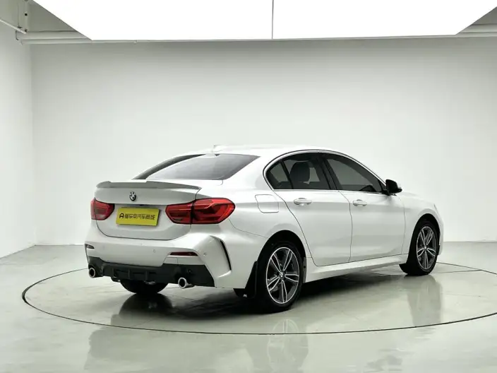 BMW 1 Series 2021 Model Facelift 120i M Sports Edition – фото 7