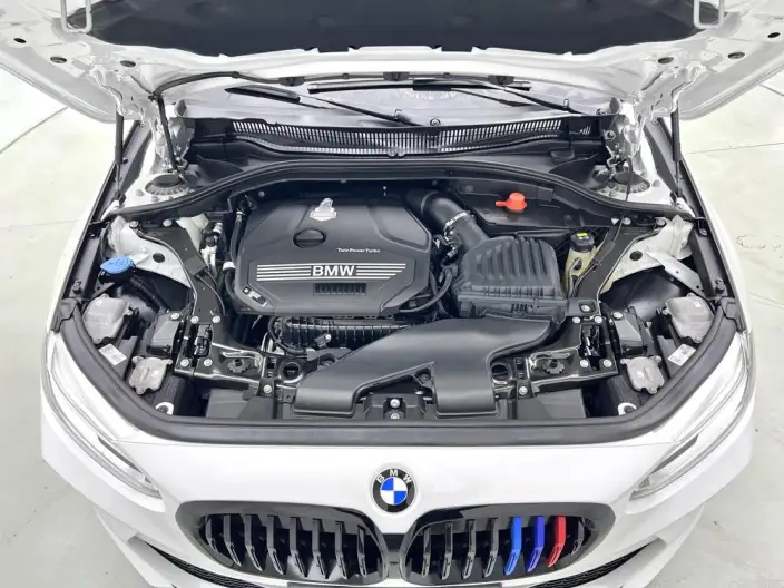 BMW 1 Series 2021 Model Facelift 120i M Sports Edition – фото 10