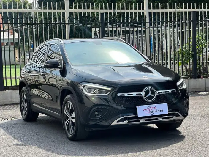 Mercedes-Benz GLA 2022 Model GLA 200 – фото 3