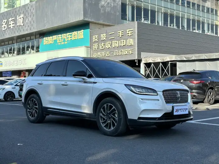 Lincoln Corsair 2020 Model 2.0T 2WD Zunya Edition – фото 3