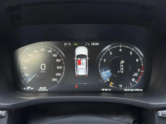 Volvo XC60 2021 Model T5 4WD Smart Range Deluxe Edition – фото 8