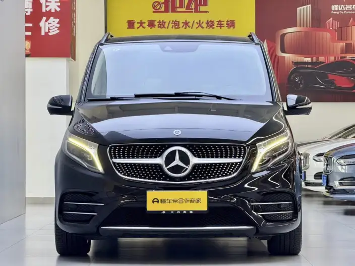 Mercedes-Benz V-Class 2021 Model V 260 L Long wheelbase Deluxe Edition – фото 2