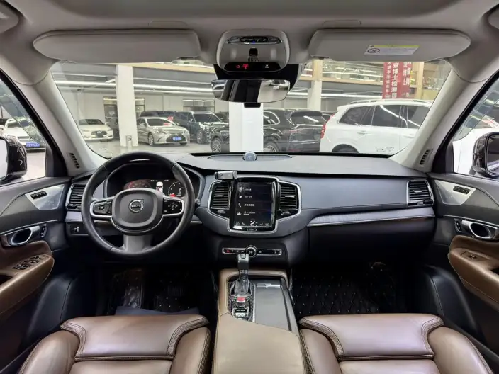 Volvo XC90 2020 Model T6 4WD Smart Elegance Deluxe Edition 7 seat – фото 9