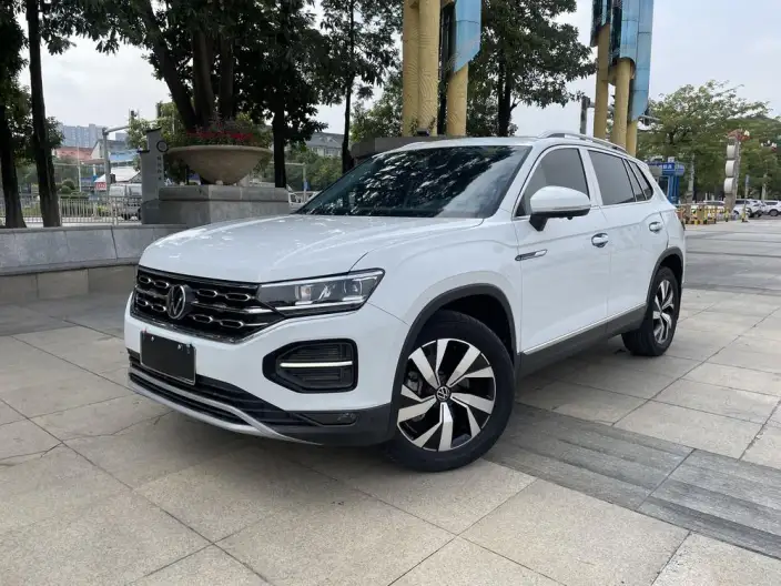 Volkswagen Tayron 2022 Model 330TSI 2WD Luxury Zhilian Edition – фото 1