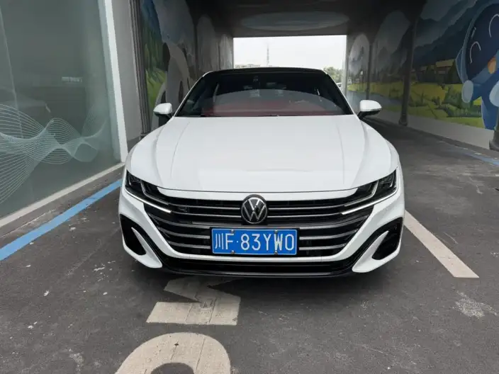 Volkswagen CC 2024 Model 330TSI Dazzling version – фото 2