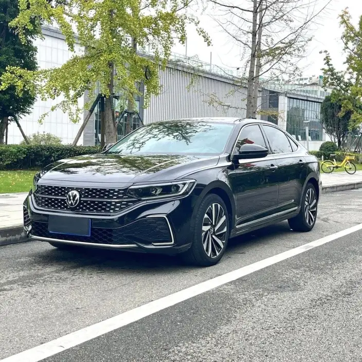 Volkswagen Passat 2022 Model 330TSI Starry sky Elite Edition – фото 1