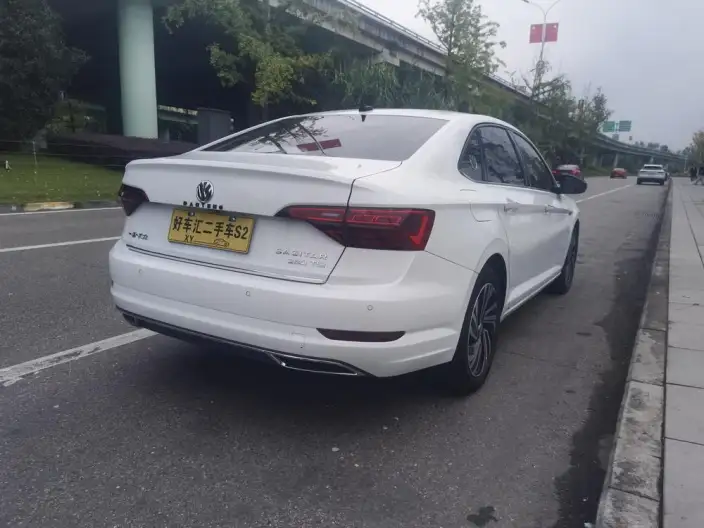 Volkswagen Sagitar 2021 Model 280TSI DSG Luxury Zhilian Edition – фото 6