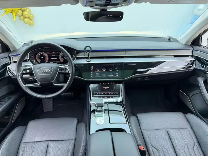 Audi A8 2022 Model A8L 55 TFSI quattro Noble Model Collector Edition Edition – фото 9
