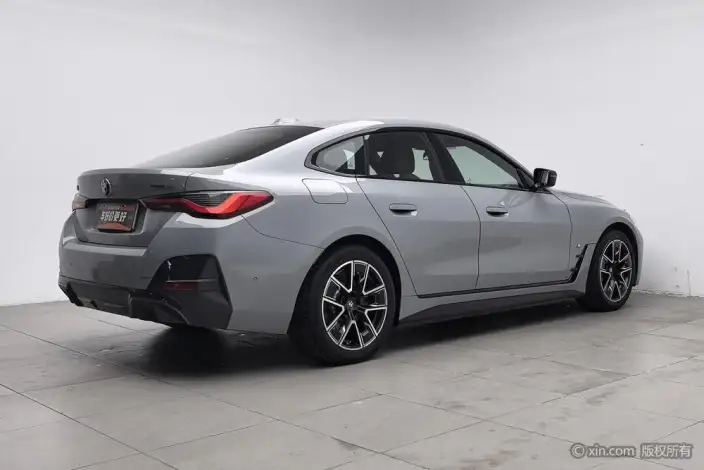 BMW i4 2022 Model eDrive40 – фото 4