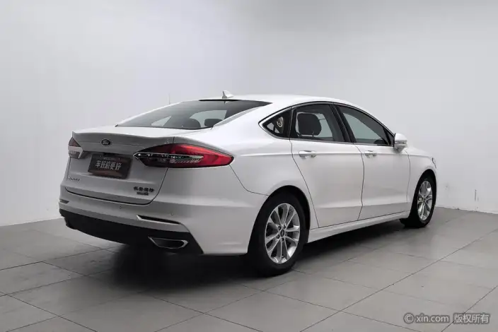 Ford Mondeo 2020 Model EcoBoost 180 Fashion Model