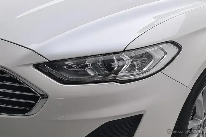 Ford Mondeo 2020 Model EcoBoost 180 Fashion Model – фото 7