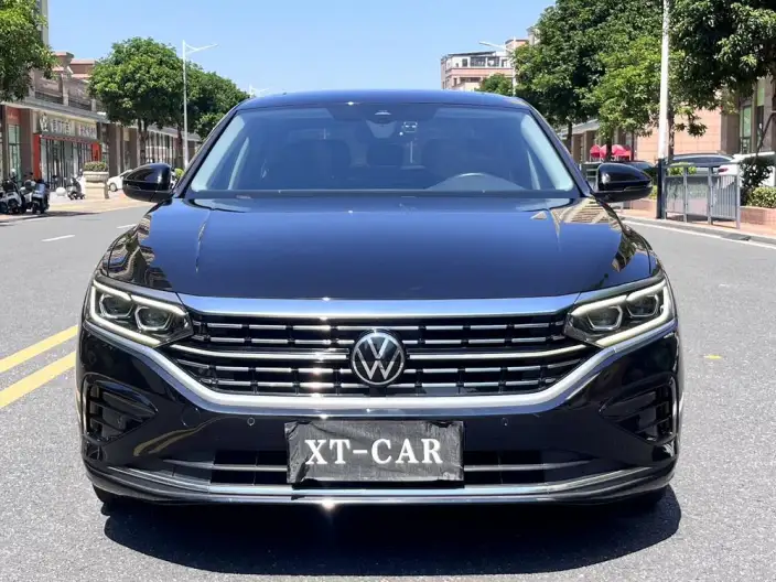 Volkswagen Passat 2022 Model 380TSI Deluxe Edition – фото 2