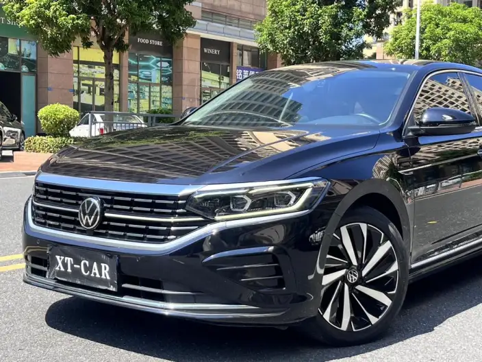 Volkswagen Passat 2022 Model 380TSI Deluxe Edition – фото 8
