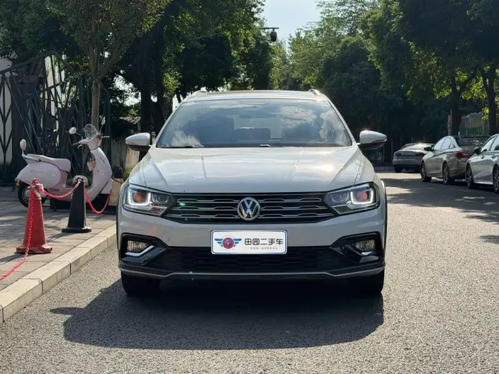 Volkswagen C-TREK 2020 Model 1.5L Automatic Comfort Model – фото 2