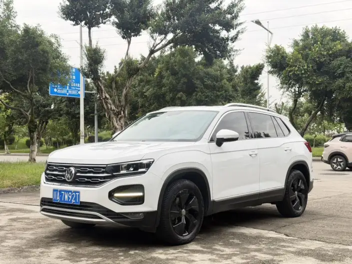 Volkswagen Tayron 2020 Model 330TSI Luxury Zhilian Edition – фото 1