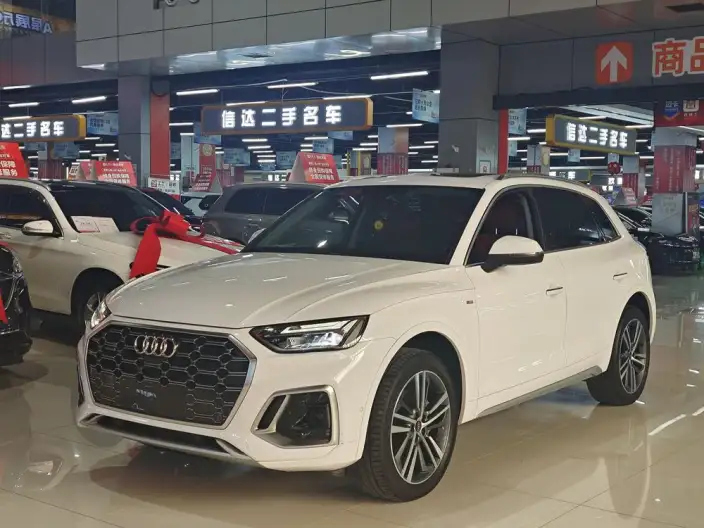 Audi Q5L 2022 Model Facelift 40T Luxury Dynamic Model – фото 1