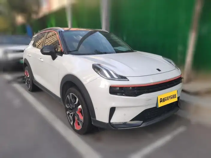 Lynk & Co 06 2020 Model 1.5T Shine Halo