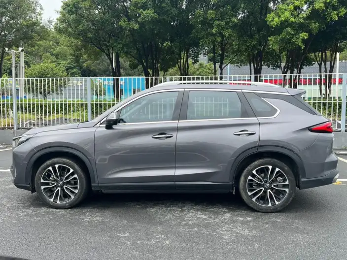 GAC Trumpchi GS4 PLUS 2021 Model 390T Automatic Xingji Edition