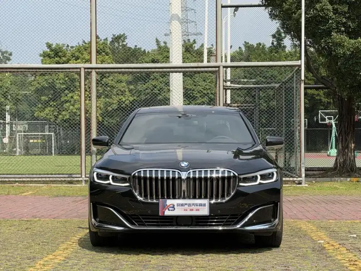 BMW 7 Series 2022 Model 740Li xDrive Executive Model Luxury Set – фото 2