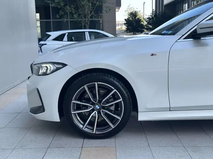 BMW 3 Series 2023 Model 320Li M Sports Set – фото 6