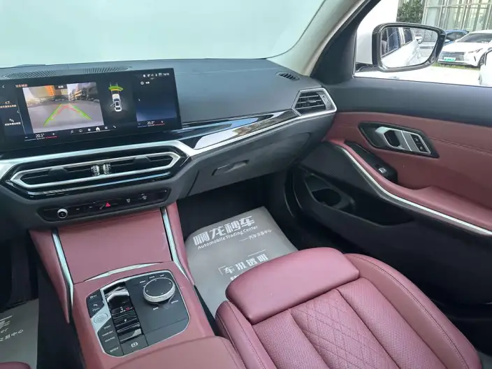 BMW 3 Series 2023 Model 320Li M Sports Set – фото 8
