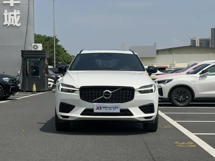 Volvo XC60 2021 Model T5 4WD Smart Range Sports Edition – фото 2