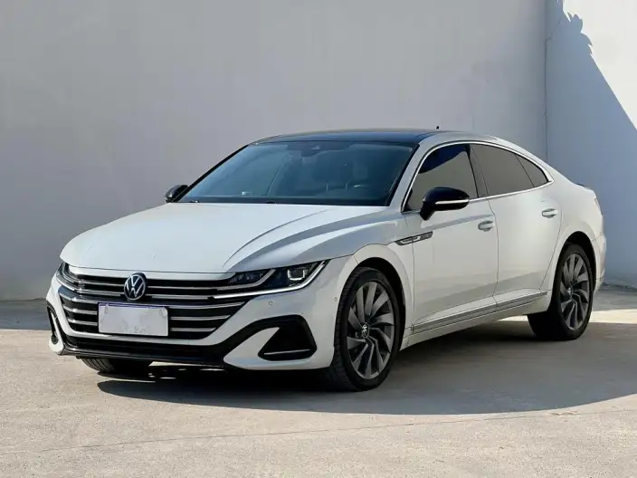 Volkswagen CC 2021 Model 380TSI Eye-catching version – фото 1