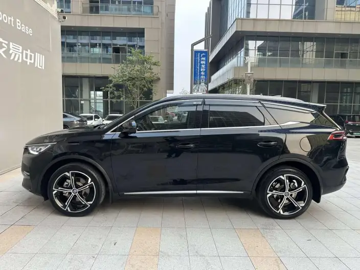BYD Tang DM 2021 Model DM-i 1.5T 112KM Zunrong Model – фото 3