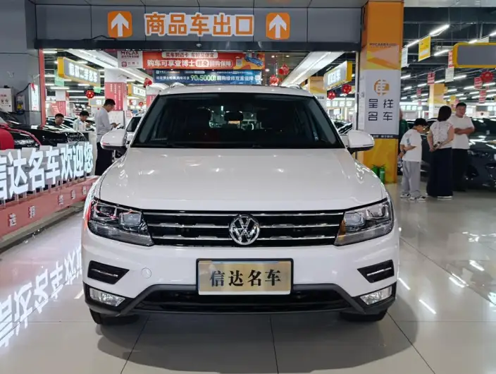 Volkswagen Tiguan L 2020 Model 280TSI Automatic 2WD Panorama Comfort Edition China VI – фото 2