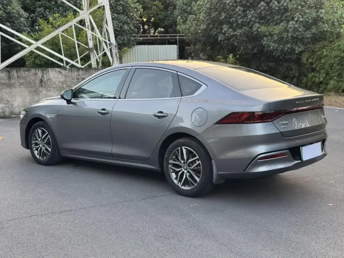 BYD Qin PLUS DM 2021 Model DM-i 55KM Flagship Model – фото 5
