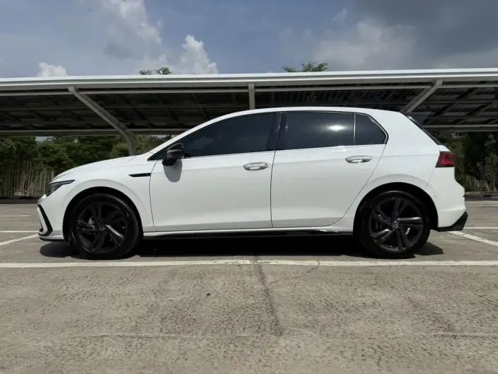 Volkswagen Golf 2021 Model 280TSI DSG R-Line – фото 4
