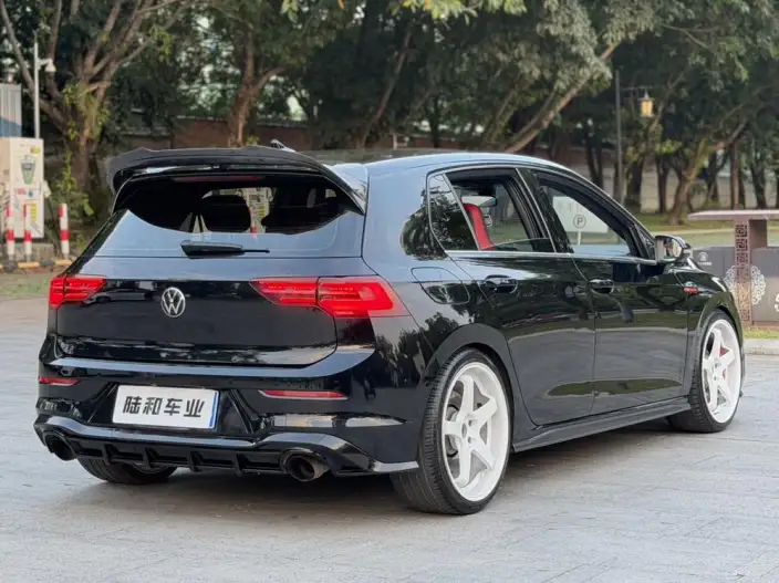 Volkswagen Golf GTI 2021 Model 380TSI DSG GTI – фото 7