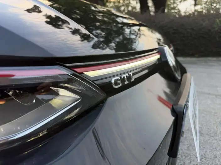 Volkswagen Golf GTI 2021 Model 380TSI DSG GTI – фото 8