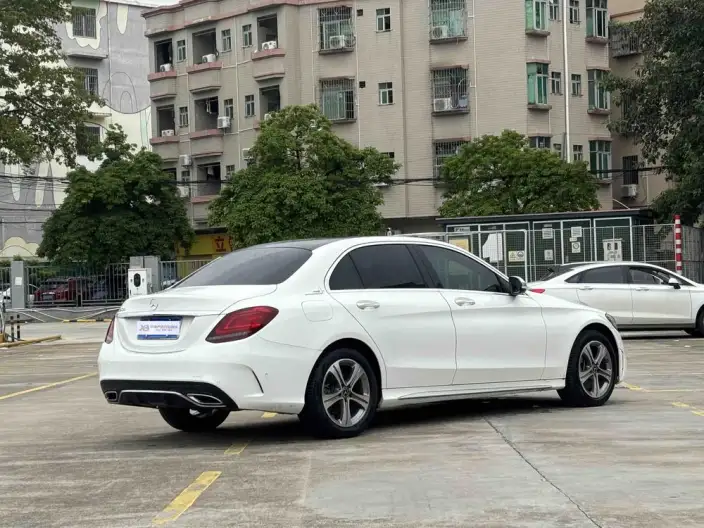 Mercedes-Benz C-Class 2021 Model C 260 L Sports Edition – фото 6
