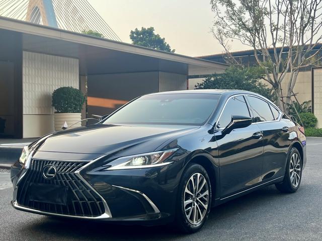 Lexus ES 2022 200 Excellence – фото 1