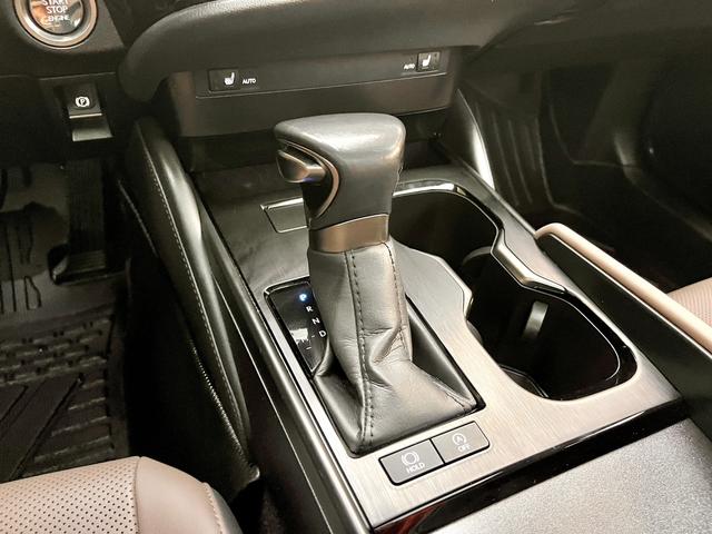 Lexus ES 2022 200 Excellence – фото 8